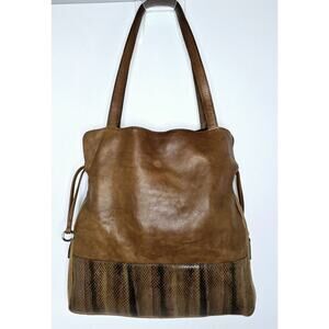 ili New York Brown Leather Drawstring Shoulder Bag Handbag Side Pockets Roomy